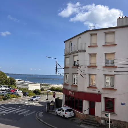 Elegant T3 Vue & Confort En Plein Centre Brest